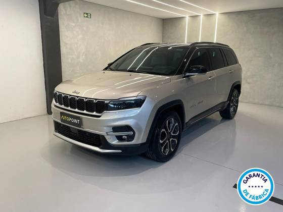 JEEP COMMANDER 1.3 T270 TURBO FLEX LIMITED AT6 JEEP COMMANDER 1.3 T270 TURBO FLEX LIMITED AT6